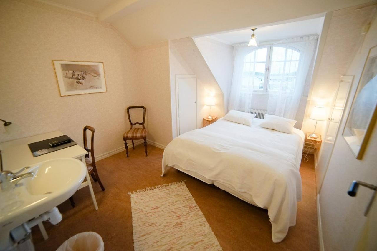 Liljeholmen Herrgard Hostel Rimforsa Exteriér fotografie