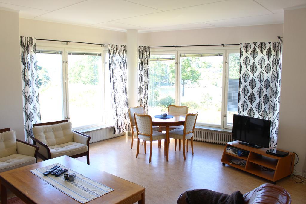 Liljeholmen Herrgard Hostel Rimforsa Exteriér fotografie